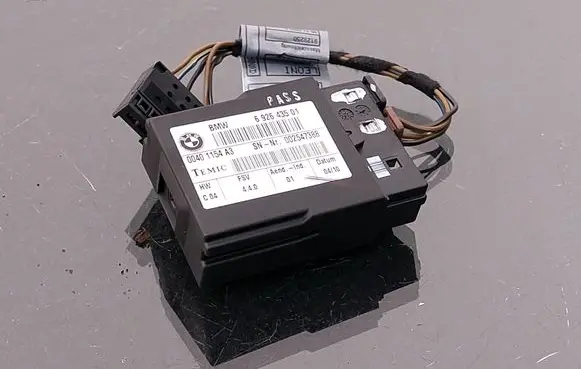 BMW X5 E70 Seat control module 692643501 00401154A3