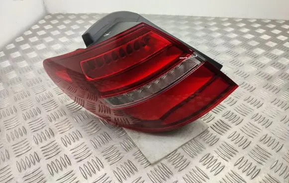 Mercedes-Benz B W246 W242 Rear/tail lights A2469068700
