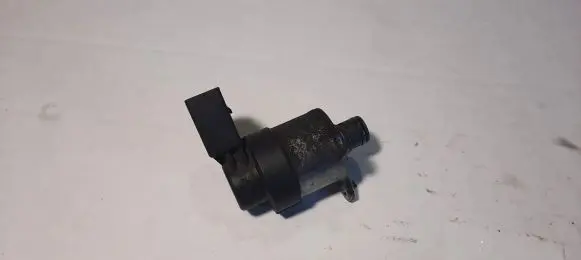 BMW 3 E90 E91 Fuel pressure sensor 1087559221