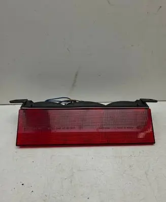Chrysler PT Cruiser Third/center stoplight 223017