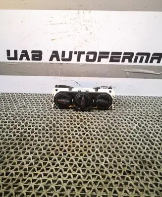 Seat Ibiza IV (6J,6P) Climate control unit 6J0820045B