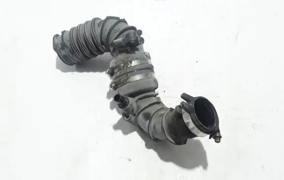 Renault Twingo III Air intake duct part 165761036R