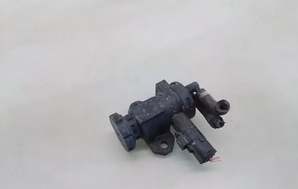 Citroen C5 Turbo solenoid valve 9635704380