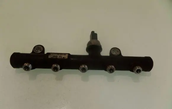 Volvo S40 Fuel main line pipe 9654726280