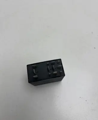 Audi A4 S4 B5 8D Other relay 8D0907701A