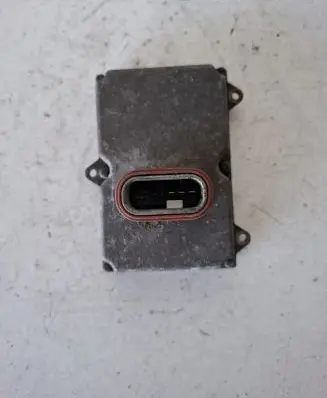 Mercedes-Benz E W211 Headlight ballast module Xenon A0028202426 5DF00827900 74062200
