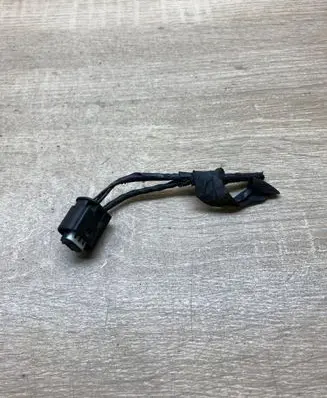 BMW 1 E81 E87 Plug wire 14520491 04520501