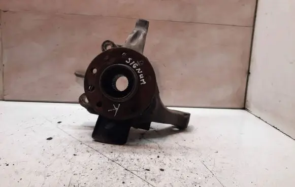 Opel Signum Front wheel hub