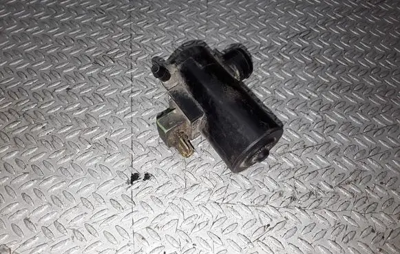 Subaru Outback Windscreen/windshield washer pump