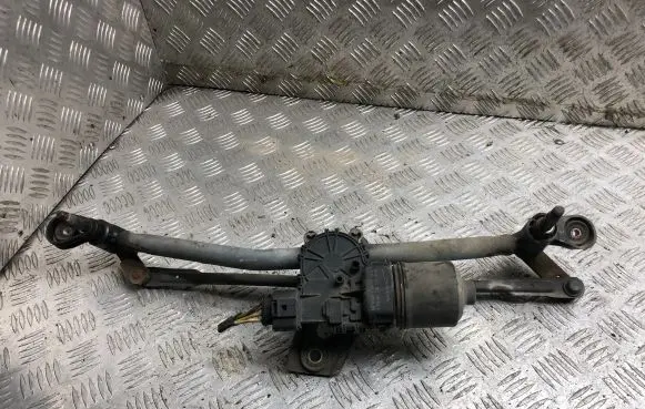 Opel Astra H Front wiper linkage and motor 13111211 3397020632 0390241538