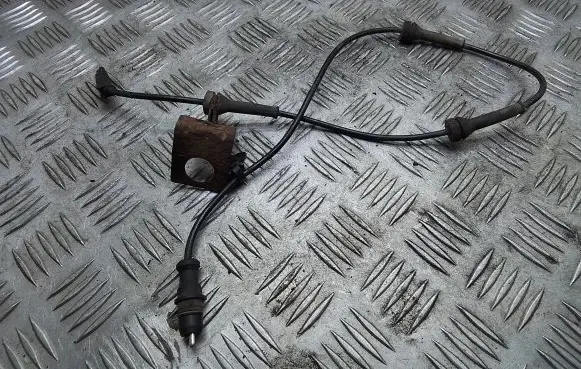 Renault Megane II ABS brake wheel speed sensor 8200446282