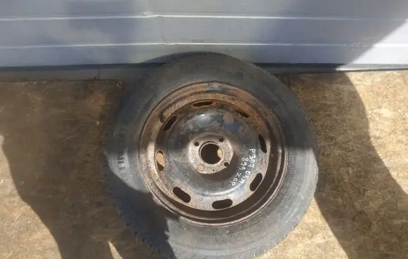 Peugeot 307 R15 spare wheel 