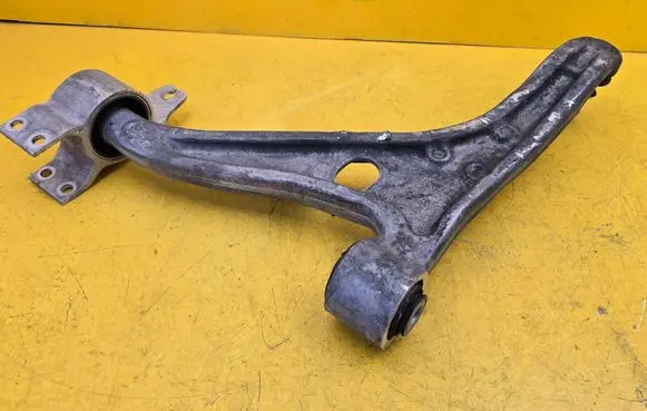 Mercedes-Benz A W177 Front control arm 2473331600 2473305400