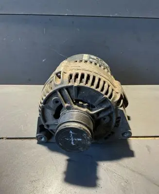 Audi A4 S4 B5 8D Generator/alternator 0123510033 058903016C