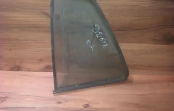 Volkswagen Jetta II Rear vent window glass 