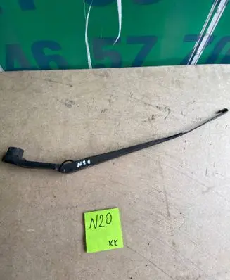 Mazda MPV Front wiper blade arm 116E1400