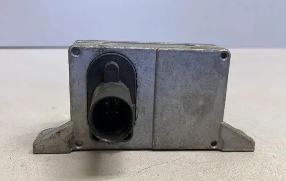 Volkswagen Golf IV ESP acceleration yaw rate sensor 1J0907655A