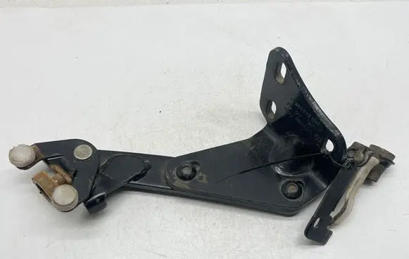 Volkswagen Caddy Sliding door lower roller guide/hinge 2K0843398A