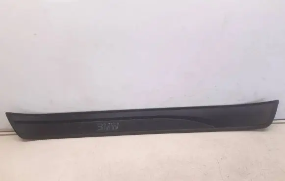 BMW 3 E90 E91 Side skirt front trim 7060279