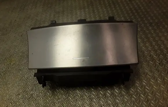 Mercedes-Benz C W203 Car ashtray 2036805250 A2036805250