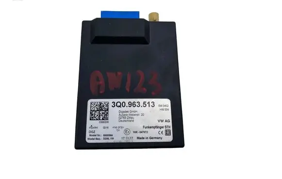 Volkswagen PASSAT B8 Auxiliary heating control unit/module 3Q0963513