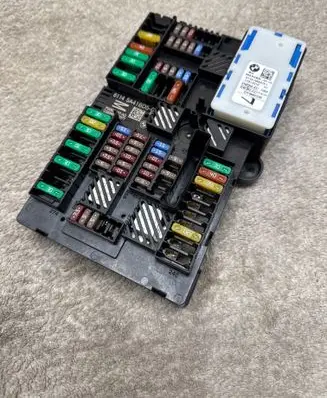 BMW XM Fuse module 5a41bd5