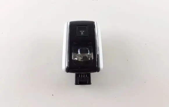 Peugeot 508 Front seat light 96884878XT