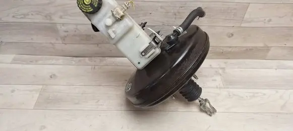 Toyota Auris 150 Brake booster 0204051450 4720002581 4720002771