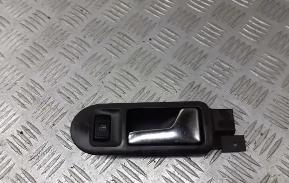 Volkswagen PASSAT B5 Rear door interior handle trim 3B1837114