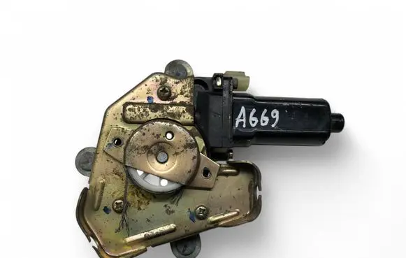 Hyundai Atos Classic Front door window regulator motor 9882002100