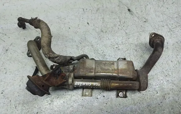 Toyota Avensis T250 EGR valve cooler 256800R020