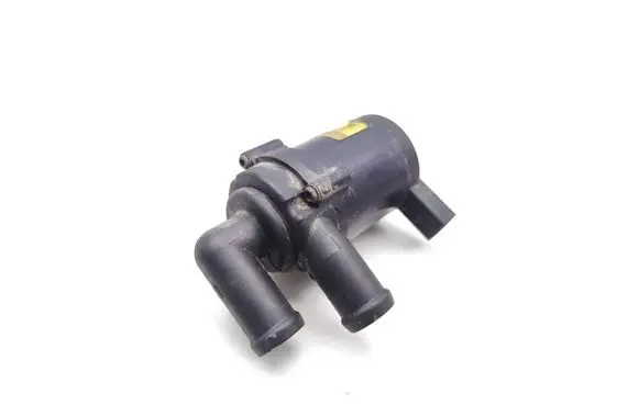 Volkswagen Touareg I Webasto circulation pump for autonomous heater 7L0965561J