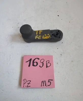 Skoda Felicia I Rear door window winding handle 9038593