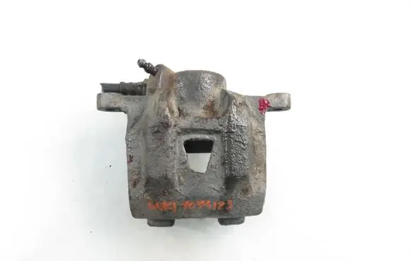 Toyota Previa (XR30, XR40) II Rear brake caliper 