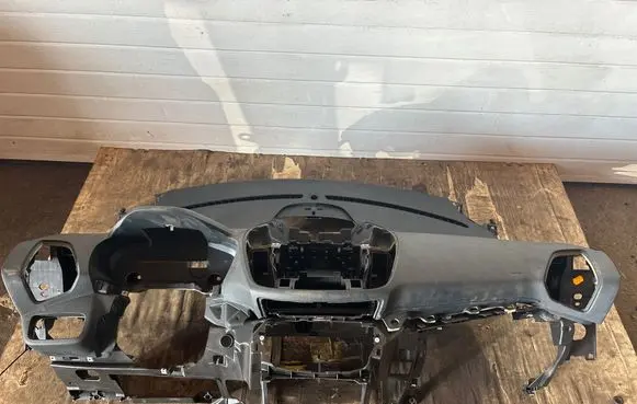 Ford C-MAX II Dashboard 