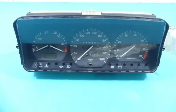 Volkswagen PASSAT B4 Speedometer (instrument cluster) 3A0919033A IMPRK1336500