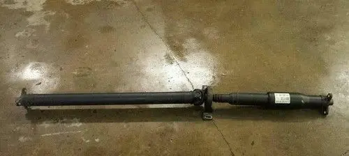 Mercedes-Benz ML W164 Rear driveshaft/prop shaft A2124106106