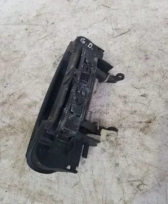 Audi A4 S4 B7 8E 8H Rear door exterior handle
