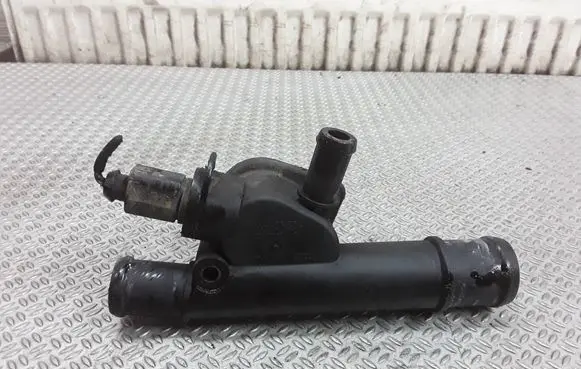 Skoda Octavia Mk1 (1U) Engine coolant pipe/hose 038121133