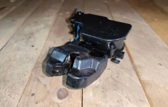 Honda Accord Tailgate/trunk/boot lock/catch/latch 