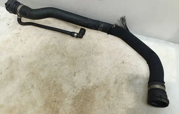 BMW 3 E90 E91 Engine coolant pipe/hose 4714092 71409204