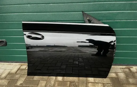 Mercedes-Benz CLS C257 Front door C040