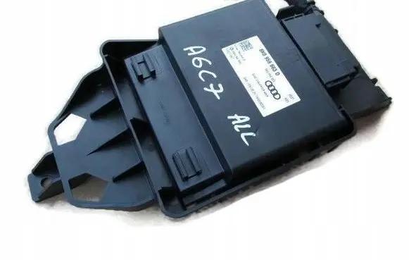 Audi A6 C7 Voltage converter inverter 