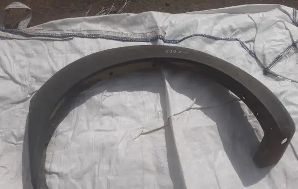 Ford Ranger Rear arch trim UR9751W61