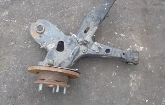 Rear upper control arm/wishbone