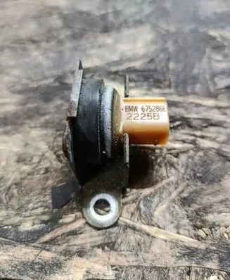 BMW 7 E65 E66 Acceleration sensor 6752866 2225B