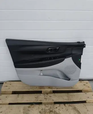 Hyundai i20 (GB IB) Front door card panel trim