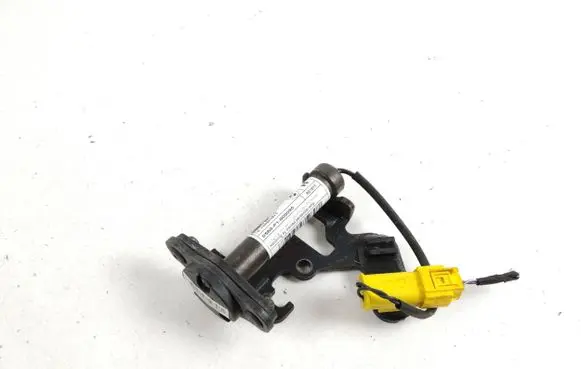 BMW X6 F16 Bonnet Pedestrian Airbag Actuator 7326020