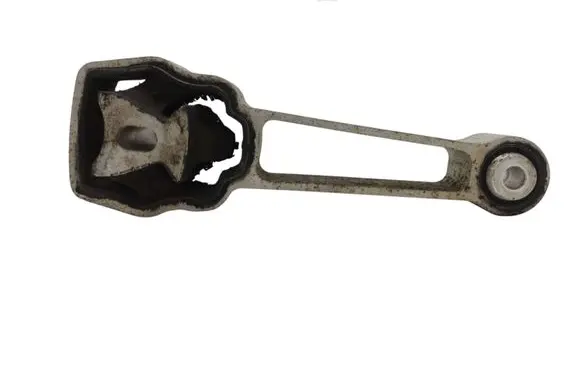Land Rover Evoque I Engine mounting bracket