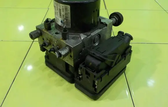 Honda Insight ABS Pump 57110TM8G010M1 UP113